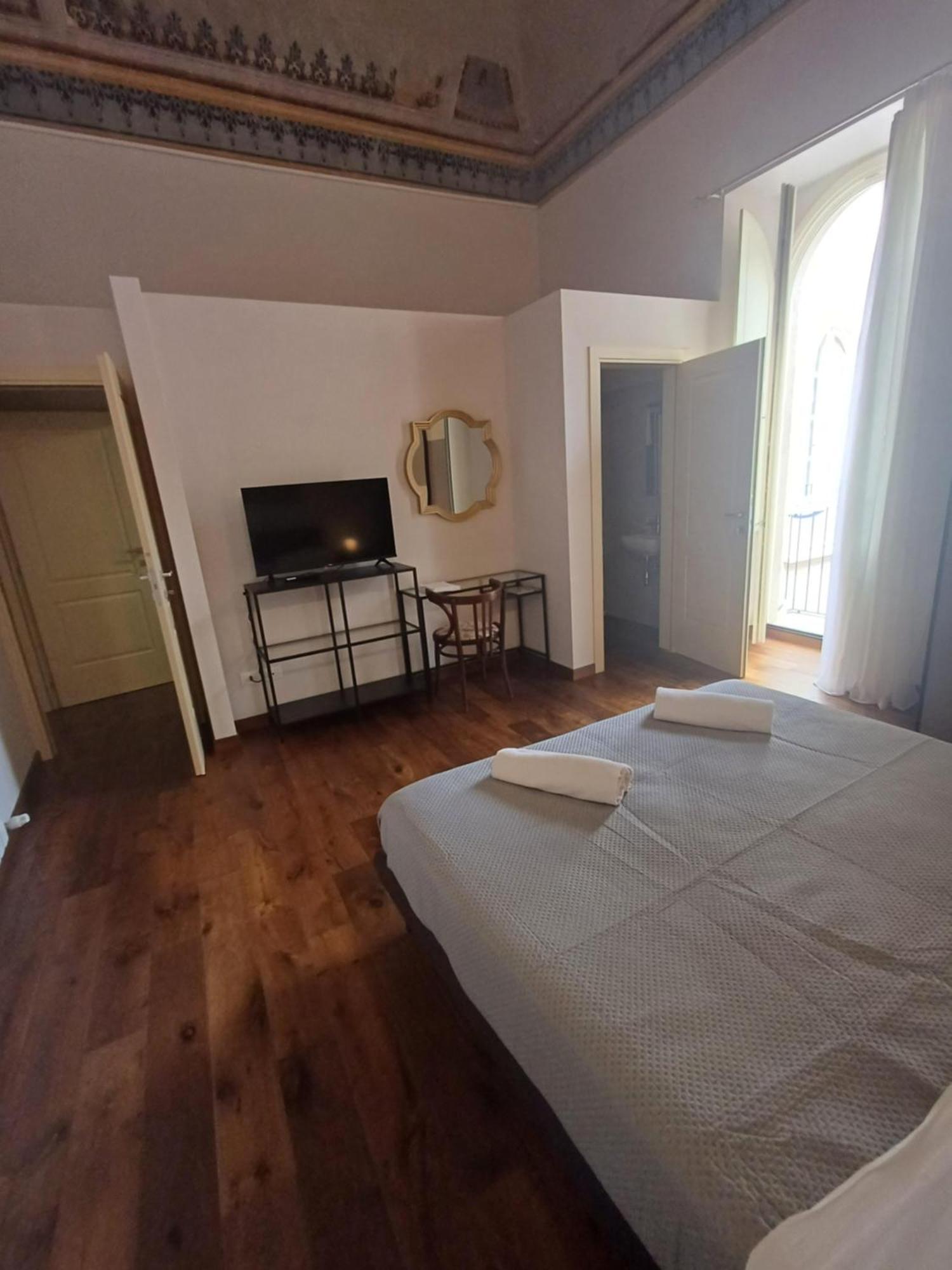 Apartment Palazzo Alferi- Affitti Brevi Italia L'Aquila